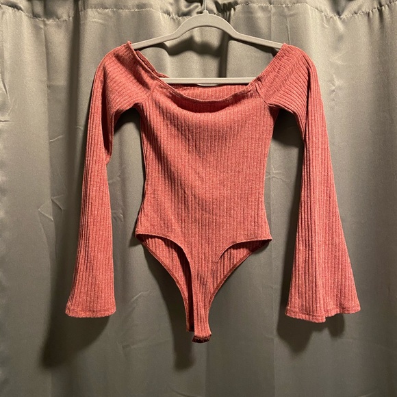 Tobi bodysuit - Picture 2 of 4